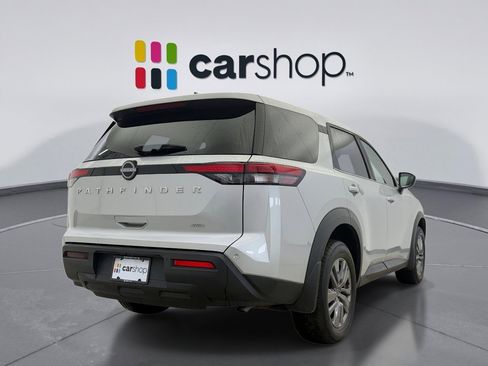 Used 2024 Nissan Pathfinder S image 5