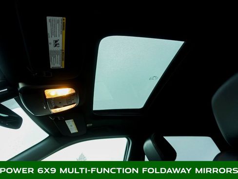 Used 2025 Dodge Durango R/T image 18