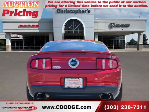 Used 2010 Ford Mustang GT RWD image 4