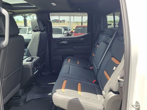 New 2026 GMC Sierra 1500 AT4 w/ AT4 Premium Package AWD/4WD image 43