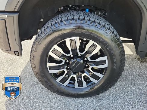 Certified 2024 GMC Sierra 2500 AT4X AWD/4WD image 6