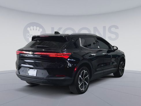 New 2026 Chevrolet Equinox EV LT image 11