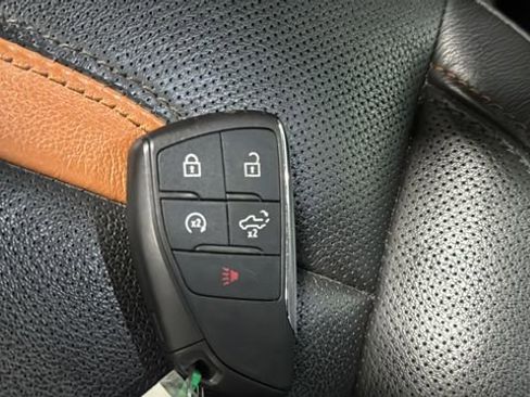 Used 2024 GMC Sierra 3500 AT4 w/ AT4 Premium Plus Package AWD/4WD image 37