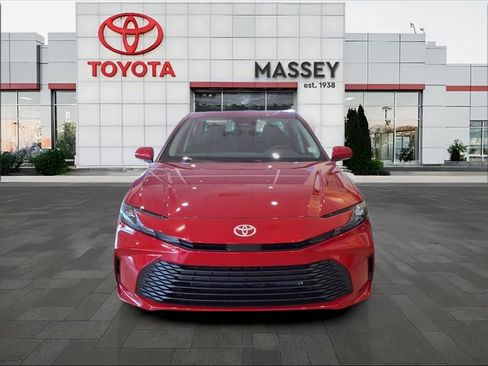 Used 2026 Toyota Camry LE w/ Convenience Package FWD image 2