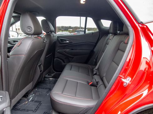 Used 2026 Chevrolet Trax RS w/ Driver Confidence Package image 25