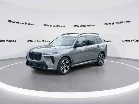 Used 2026 BMW X7 M60i w/ M Sport Professional Package AWD/4WD image 4