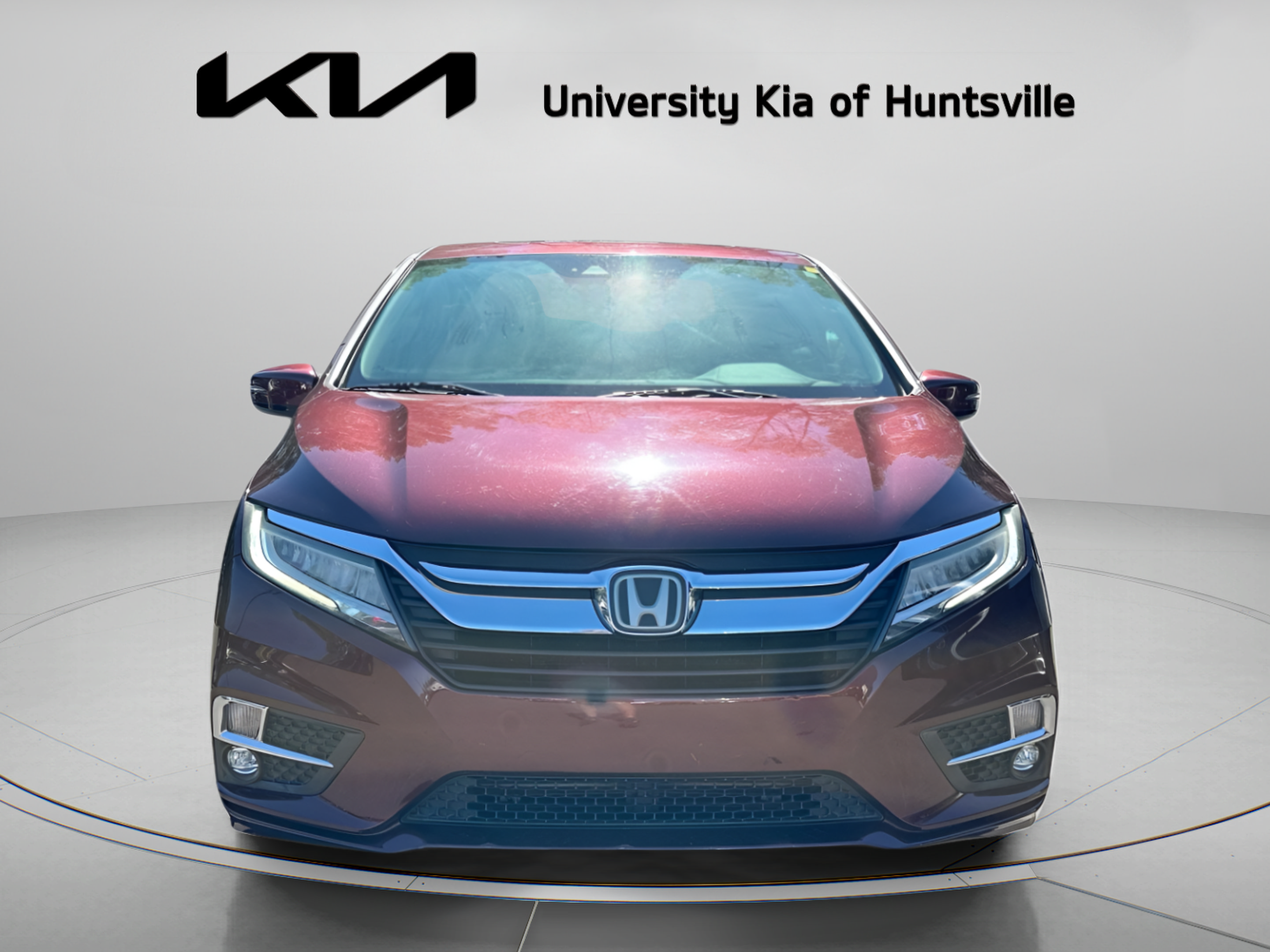 Used 2018 Honda Odyssey Elite image 3