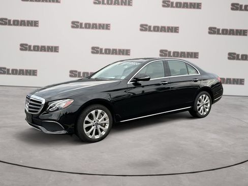 Used 2020 Mercedes-Benz E 450 4MATIC Sedan image 1