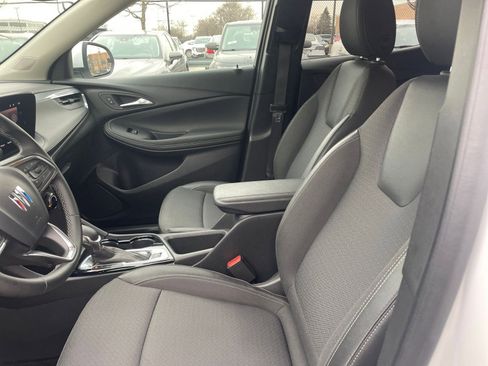 Used 2025 Buick Encore GX Preferred image 27