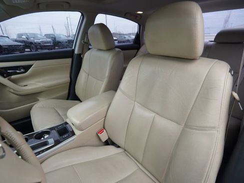 Used 2015 Nissan Altima 2.5 SL w/ Technology Package image 36