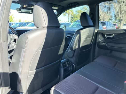 Used 2023 Honda Ridgeline Black Edition image 14