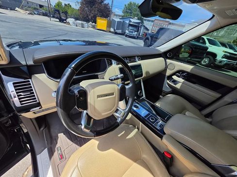 Used 2019 Land Rover Range Rover HSE AWD/4WD image 16