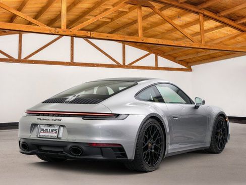 Used 2024 Porsche 911 Carrera 4 GTS image 5
