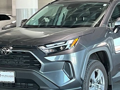 Used 2025 Toyota RAV4 XLE AWD/4WD image 5