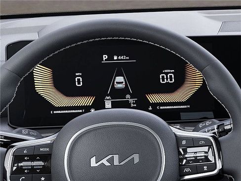 Certified 2025 Kia Sorento S w/ Panoramic Sunroof Package image 21