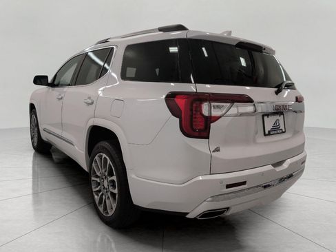 Used 2023 GMC Acadia Denali w/ Denali Ultimate Package AWD/4WD image 21