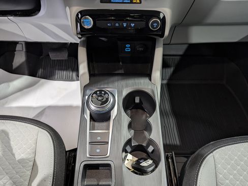 Used 2023 Ford Escape Active w/ Tech Pack #2 image 19