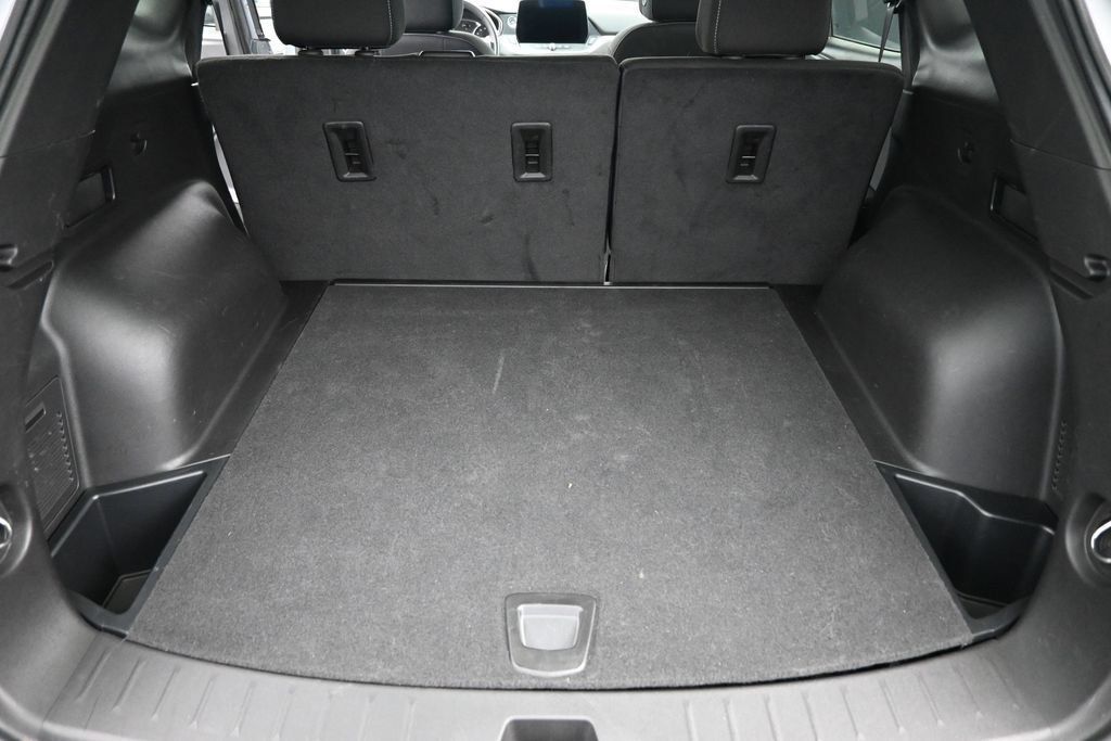Used 2025 Chevrolet Blazer LT FWD image 15
