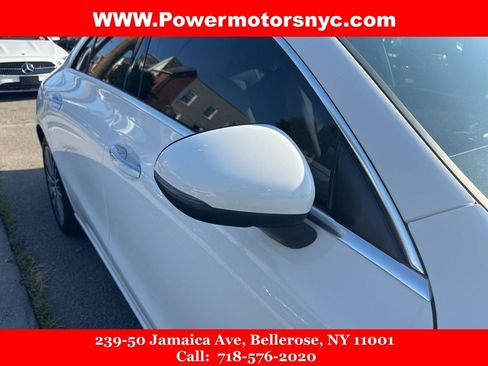 Used 2024 Mercedes-Benz CLA 250 4MATIC w/ Exclusive Package image 11