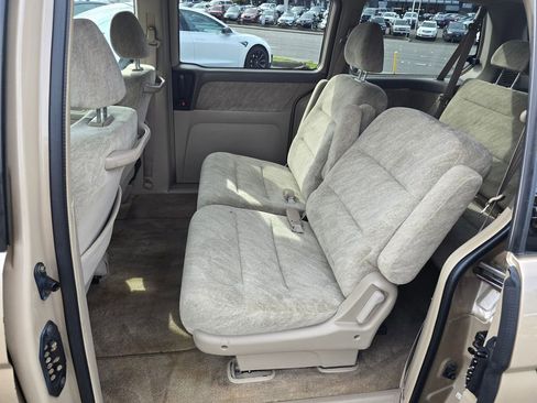 Used 2000 Honda Odyssey EX image 18