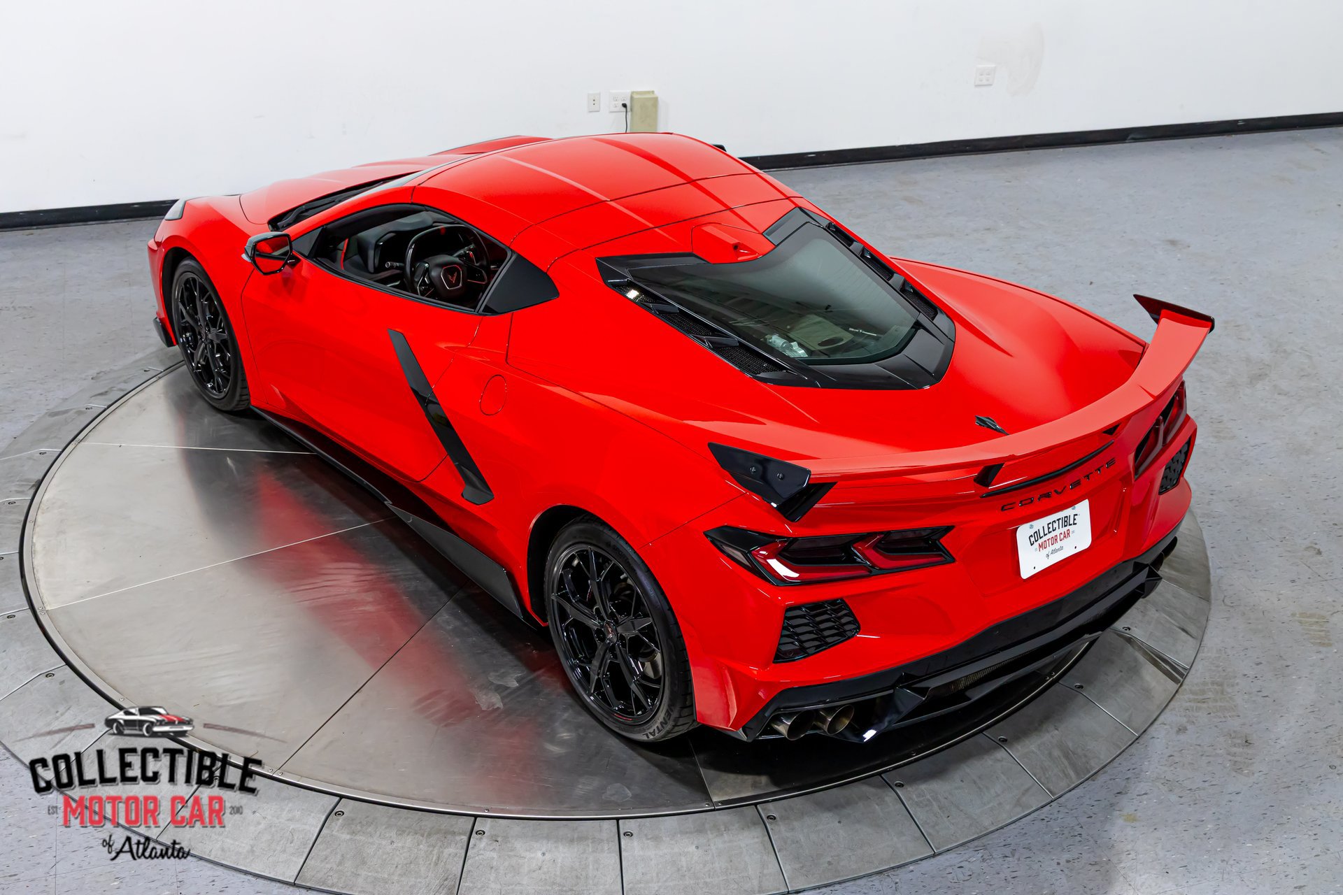 Used 2020 Chevrolet Corvette Stingray Preferred Cpe w/ 2LT Preferred Equipment Group RWD image 31
