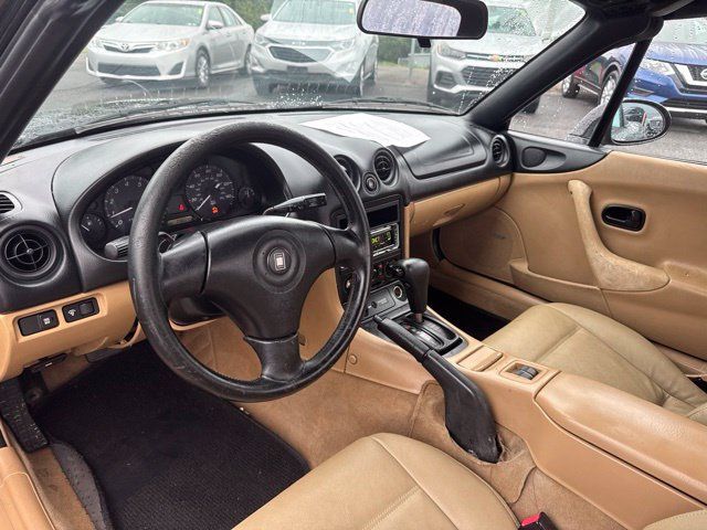 Used 1999 MAZDA MX-5 Miata RWD image 10