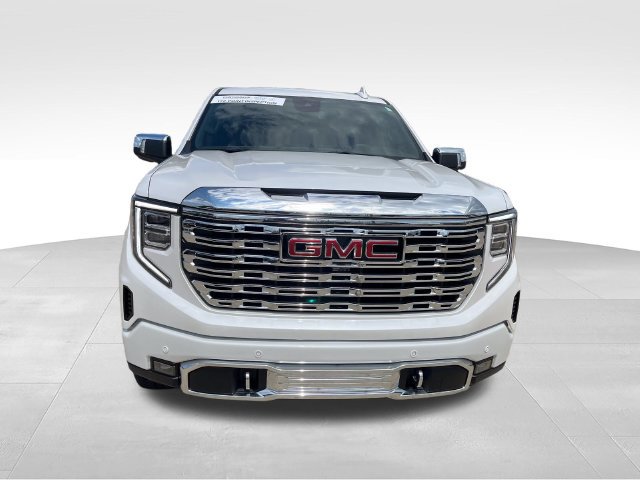 Used 2025 GMC Sierra 1500 Denali AWD/4WD image 8