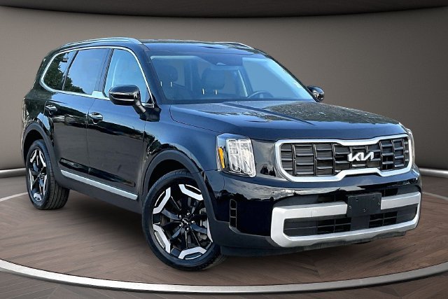 Used 2024 Kia Telluride S AWD/4WD image 10