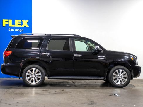 Used 2010 Toyota Sequoia Limited RWD image 7