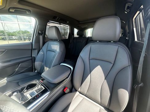 Certified 2025 Audi Q7 3.0T Premium Plus w/ Premium Plus Package AWD/4WD image 9