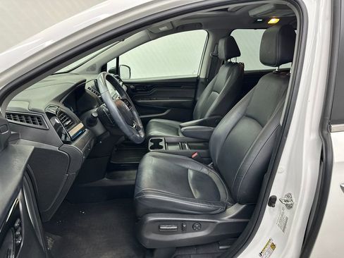 Used 2021 Honda Odyssey Touring image 9