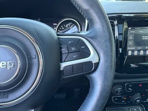 Used 2018 Jeep Compass Latitude w/ Popular Equipment Group AWD/4WD image 18