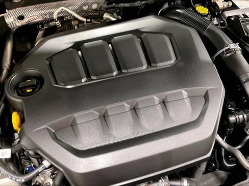 Used 2024 Volkswagen GTI S FWD image 31