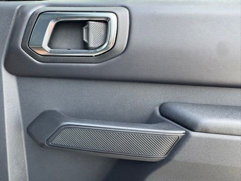 New 2025 Ford Bronco Badlands image 20