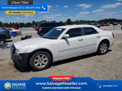 Used 2006 Chrysler 300 Touring w/ Comfort/Convenience Group RWD image 1