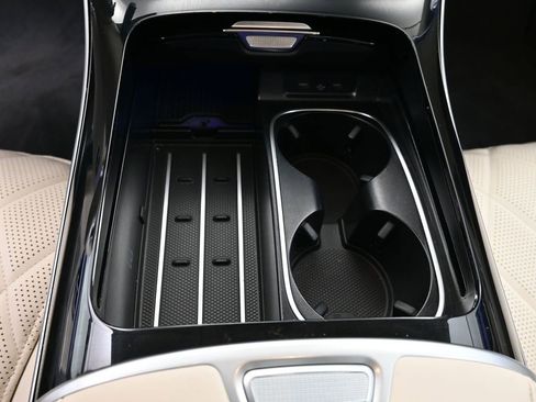 Used 2025 Mercedes-Benz S 580 4MATIC Sedan image 23