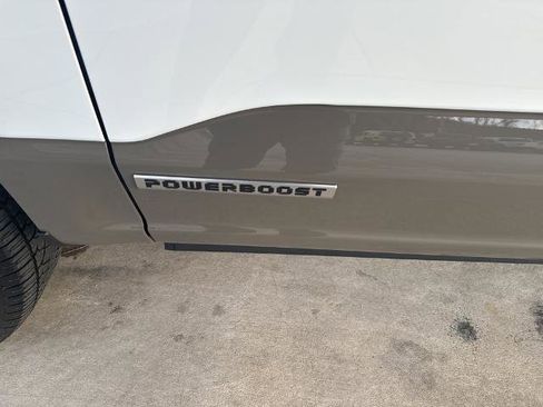 Certified 2025 Ford F150 King Ranch image 31