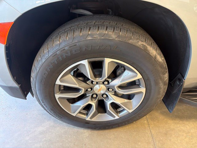 Certified 2024 Chevrolet Tahoe LT w/ LT Signature Package AWD/4WD image 9