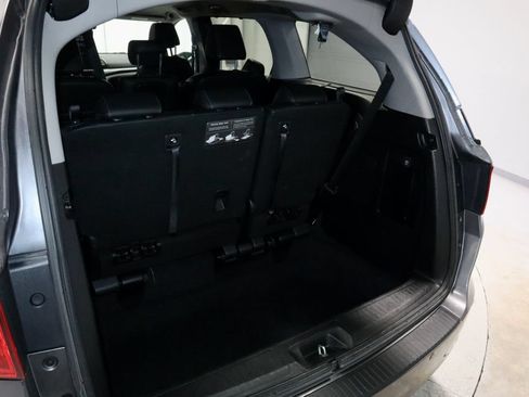 Used 2024 Honda Odyssey Touring image 13