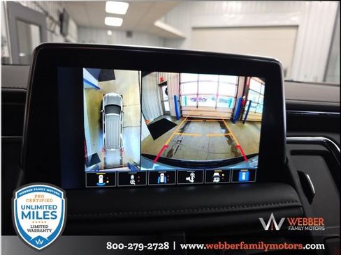 Used 2024 Chevrolet Tahoe Z71 w/ Luxury Package image 13