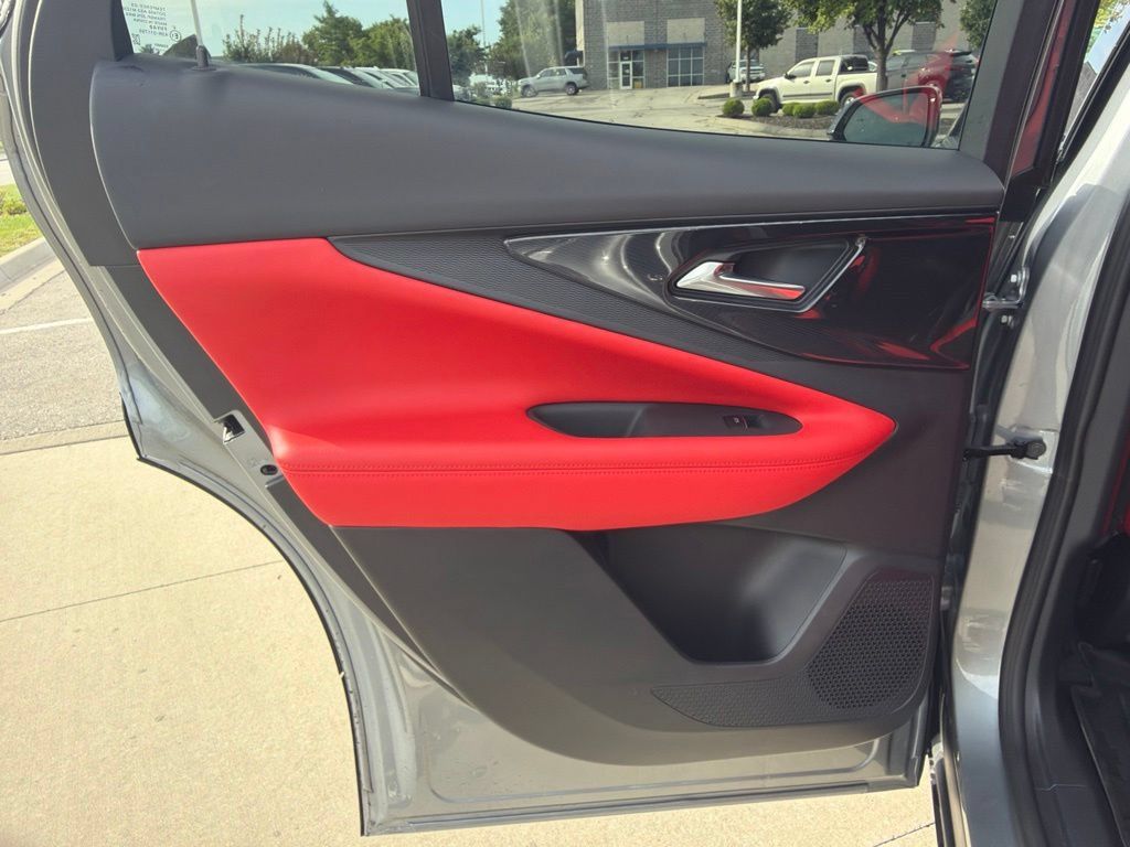 Used 2024 Chevrolet Blazer EV RS AWD/4WD image 38