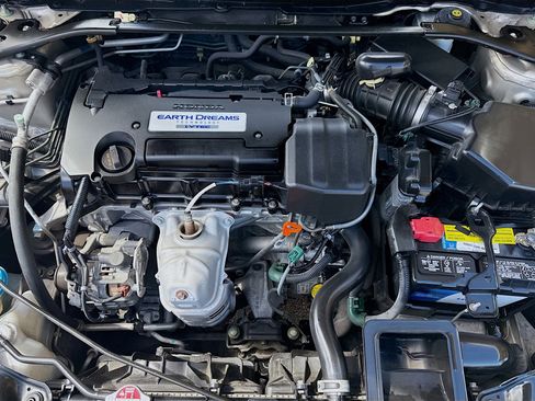 Used 2015 Honda Accord EX-L image 35