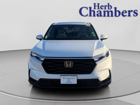 Used 2023 Honda CR-V EX image 2