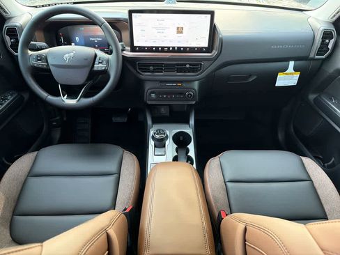 New 2026 Ford Bronco Sport Outer Banks AWD/4WD image 17