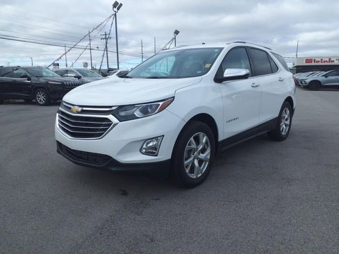 Used 2021 Chevrolet Equinox Premier image 3