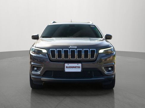 Used 2019 Jeep Cherokee Limited AWD/4WD image 2