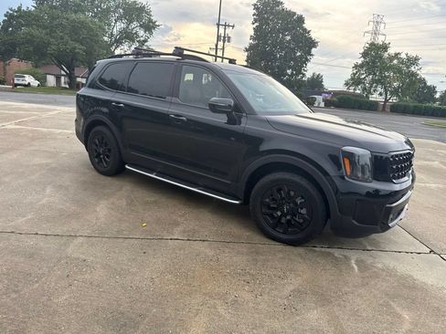 Used 2024 Kia Telluride SX Prestige X-Pro AWD/4WD image 11