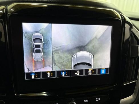 Used 2023 Chevrolet Traverse RS AWD/4WD image 50