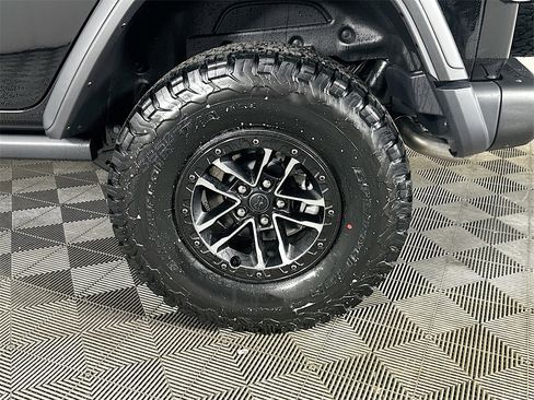 New 2026 Jeep Wrangler Unlimited Rubicon 392 image 17