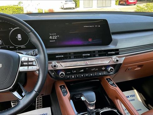 Certified 2024 Kia Telluride SX Prestige X-Line AWD/4WD image 8